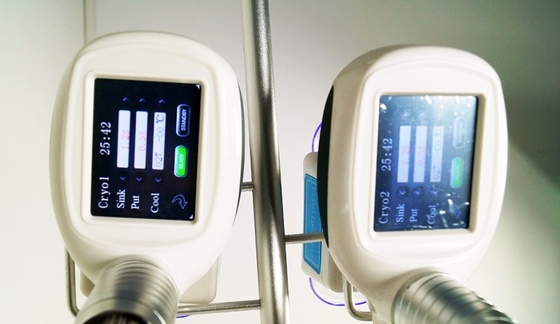 máquina de la belleza de la cavitación de las puntas de prueba de la máquina dos de 500W RF Cryo Lipo