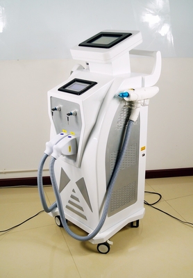 Cáscara 532nm 1064nm 1320nm del carbono de la máquina del retiro del tatuaje del laser del pelo del salón